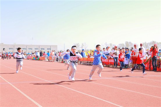 H:第三届运动会挑选‘IMG_5210_副本.jpg